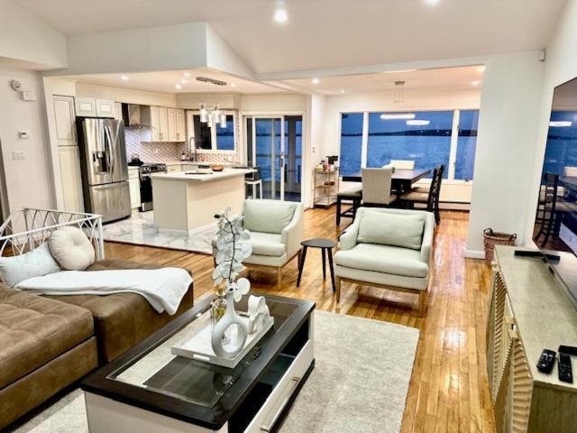 Me-Skye Waterfront Retreat Apartment Baldwin Exterior photo